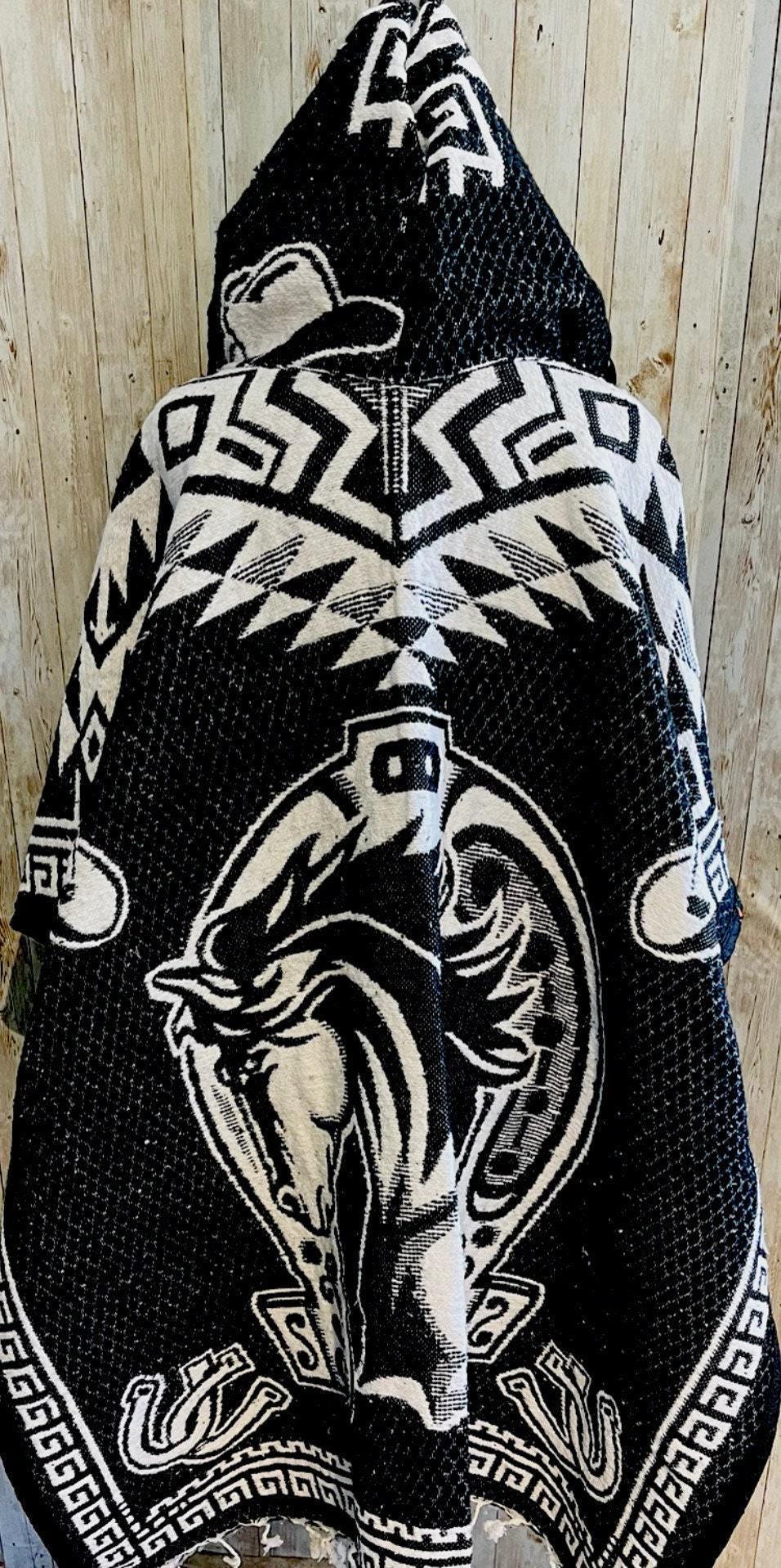 Mexican Poncho Gavan Wild Horses with Hoodie Poncho Gavan Sarape de Caballos Salvajes Gorro