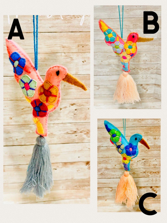 Mexican Pom Pom Hummingbird Keychain Ornament Colibrí Colgante Llavero Mexicano
