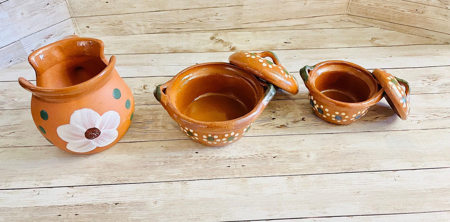 Servilletero y Cazuelita de Barro Mexicano Mexican Clay Napkin Holder and Casserole