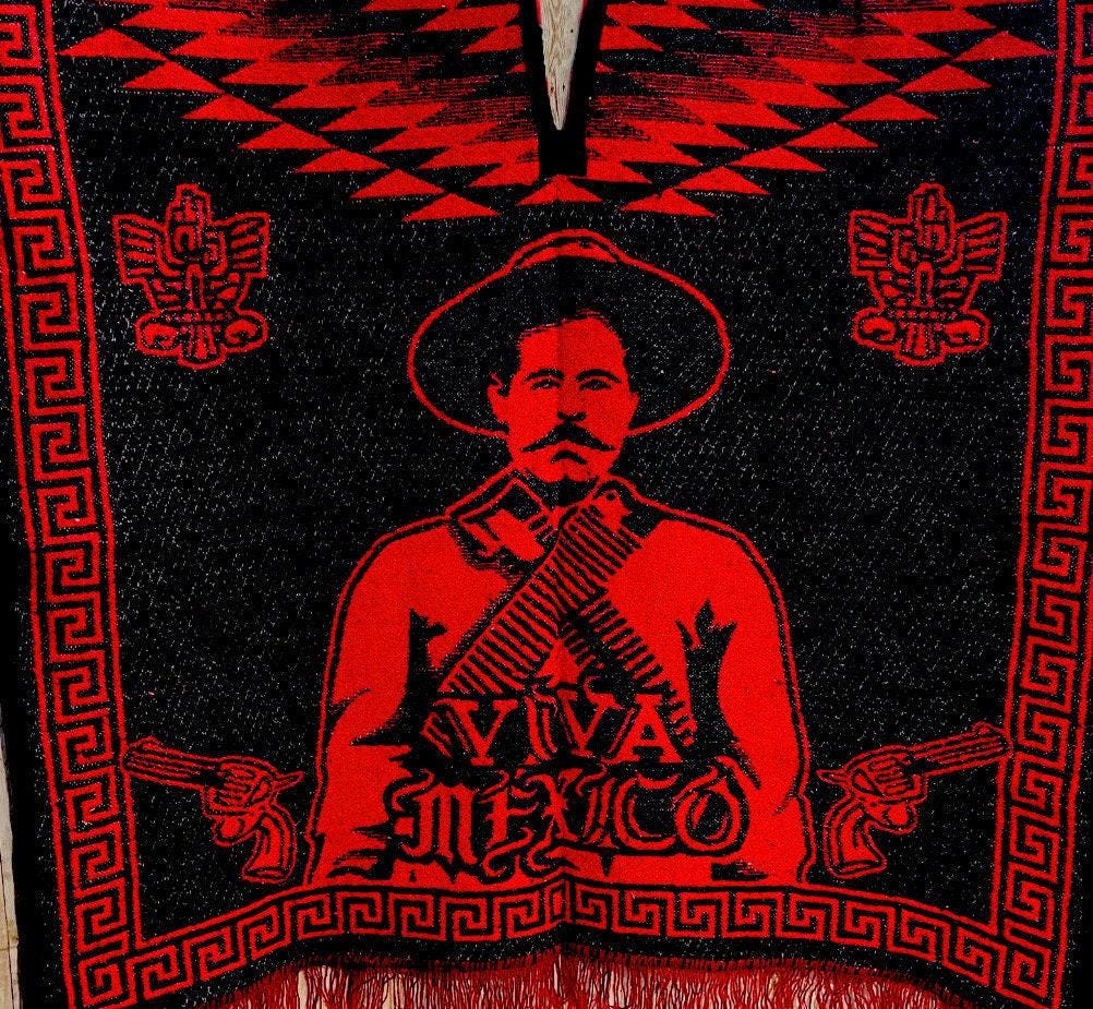 Mexican Poncho Gavan De La Revolución Pancho Villa y Emiliano Zapata con Gorro