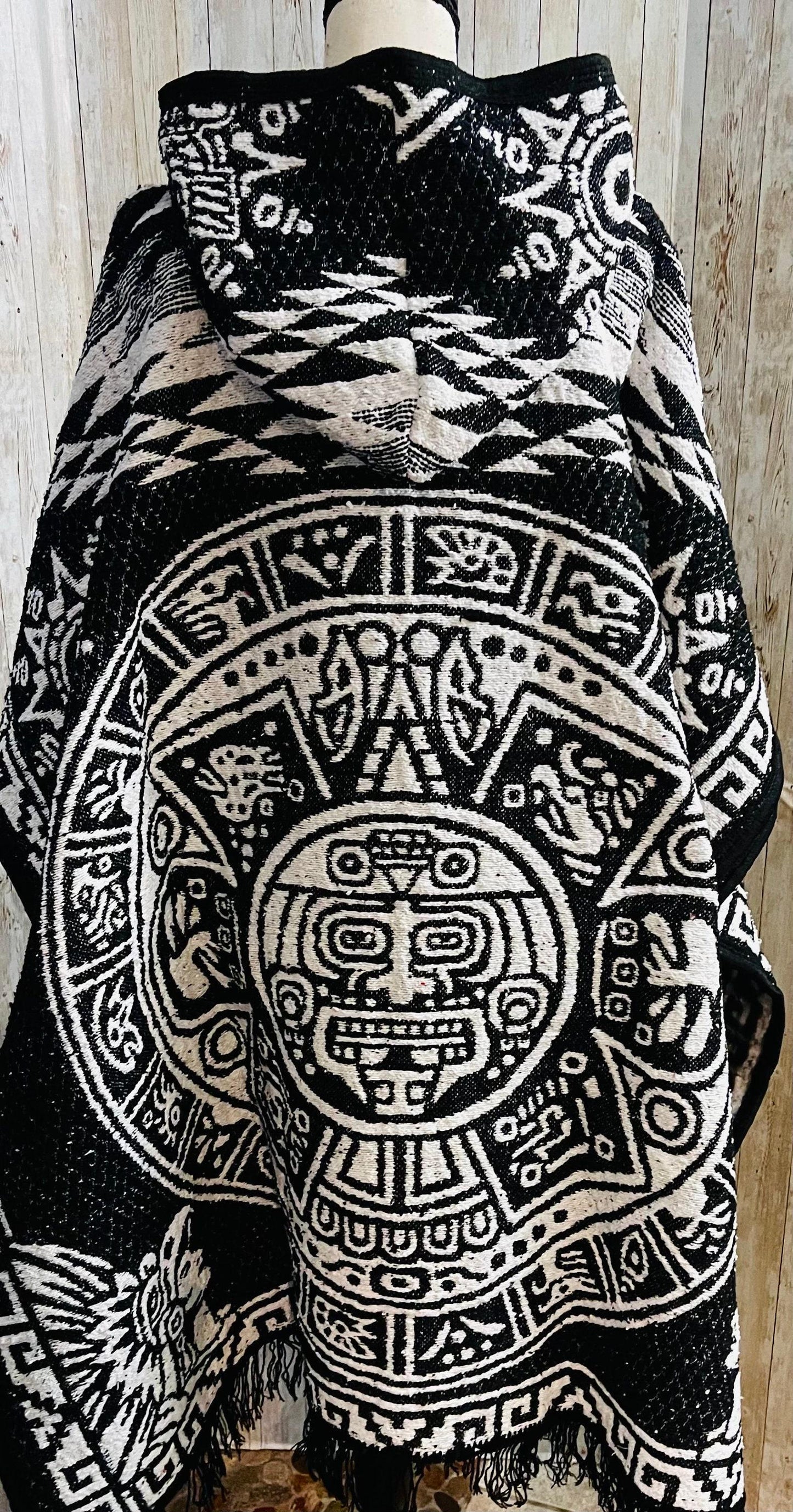Mexican Poncho Gavan De Calendario Azteca con Gorro Mexican PONCHO Aztec Calendar with Hoodie