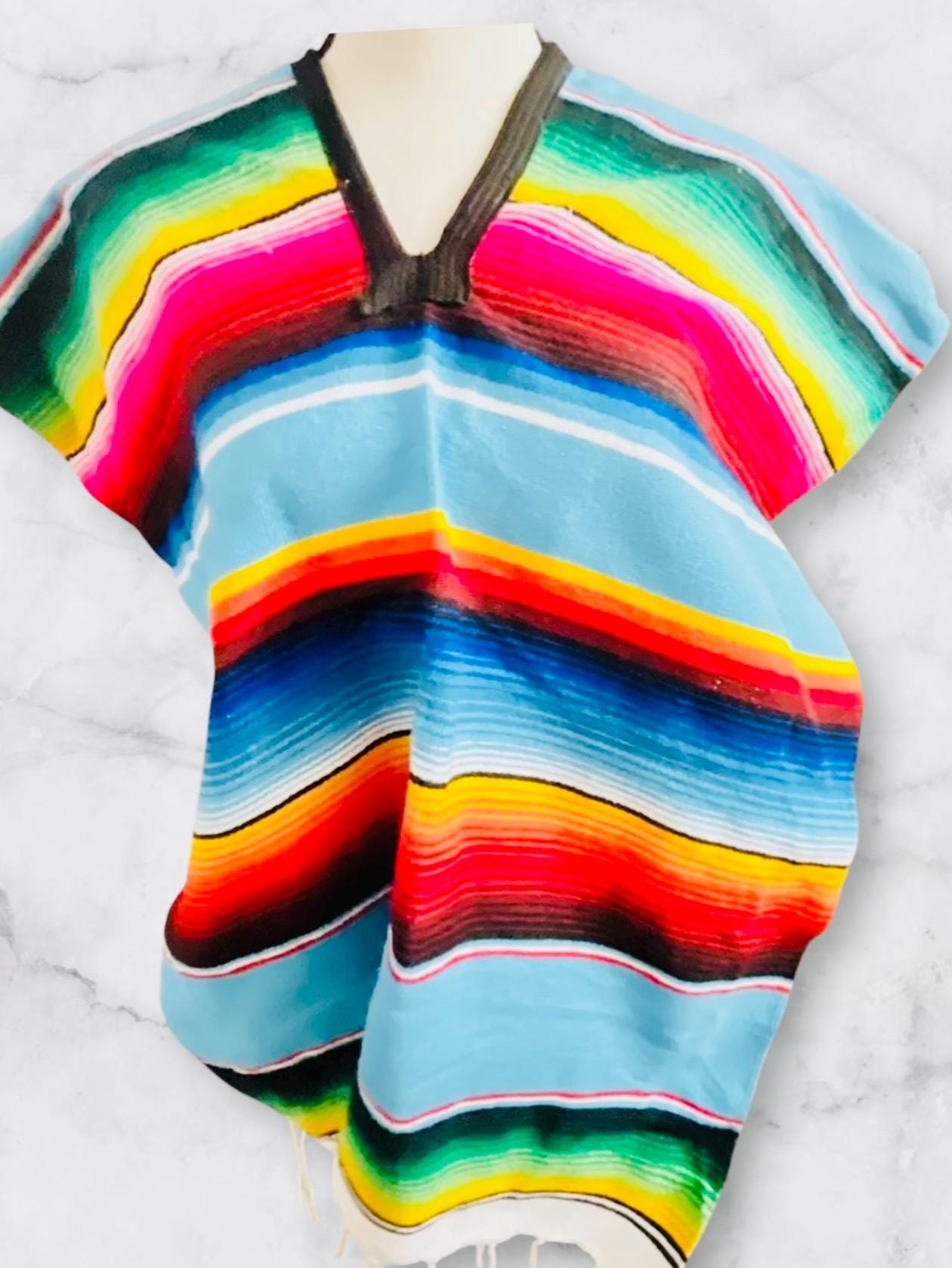 Kids Mexican Saltillo Poncho Sarape Fits 6-12 Poncho Sarape Saltillo Mexicano para Niños
