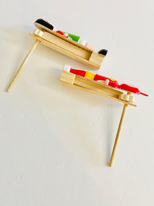 Matraca Mexicana de Chavo del Ocho y Chilindrina Mexican Wooden Noisemaker 5 inches