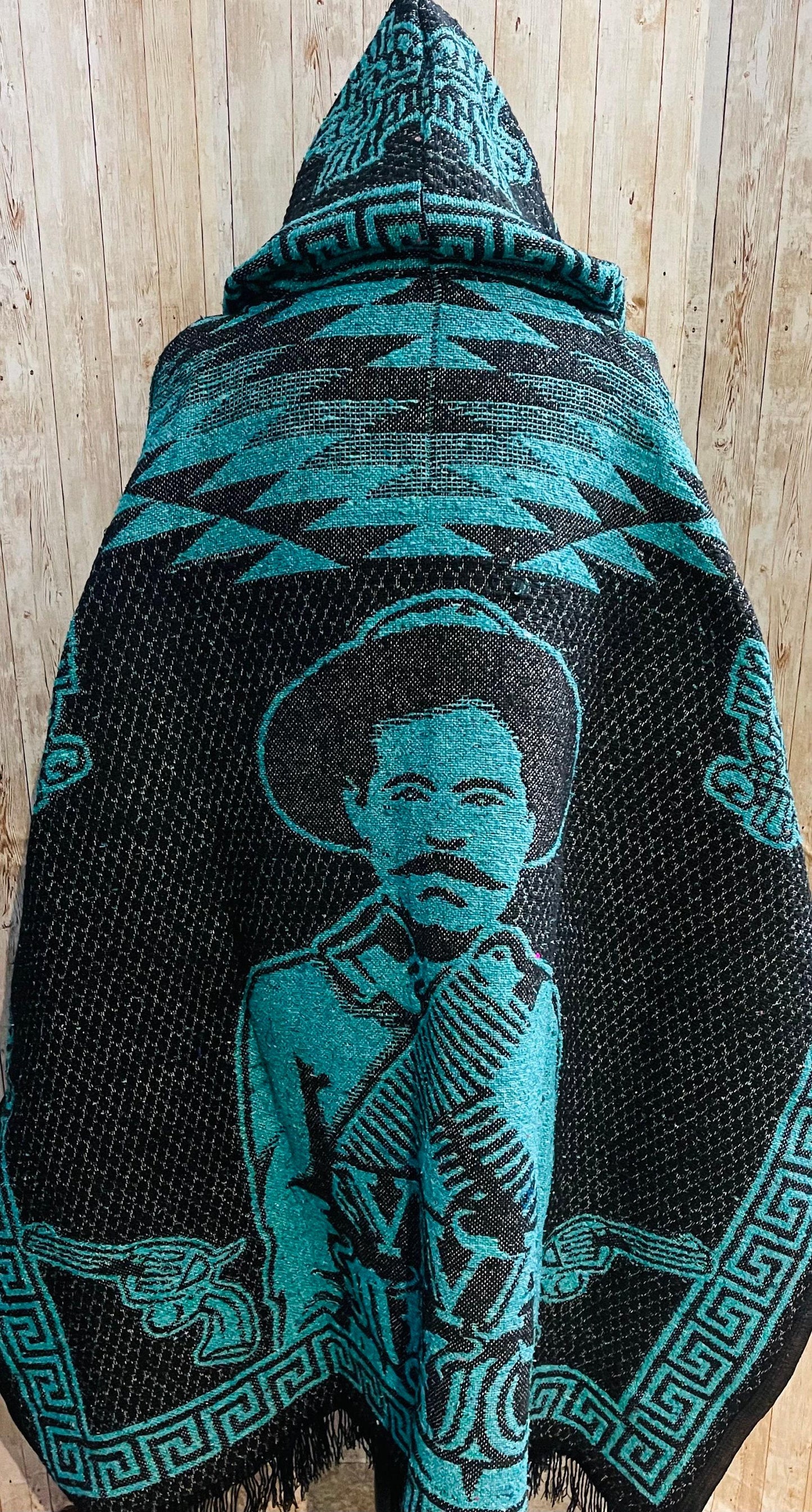 Mexican Poncho Gavan De La Revolución Pancho Villa y Emiliano Zapata con Gorro