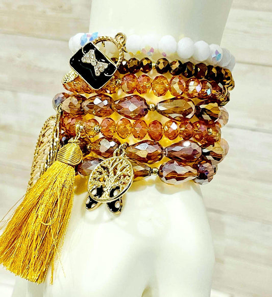 Handmade Mexican Artesanal Bracelets Set of 7 Beaded Bracelets Semanario Artesanal Mexicano 7 Pulseras