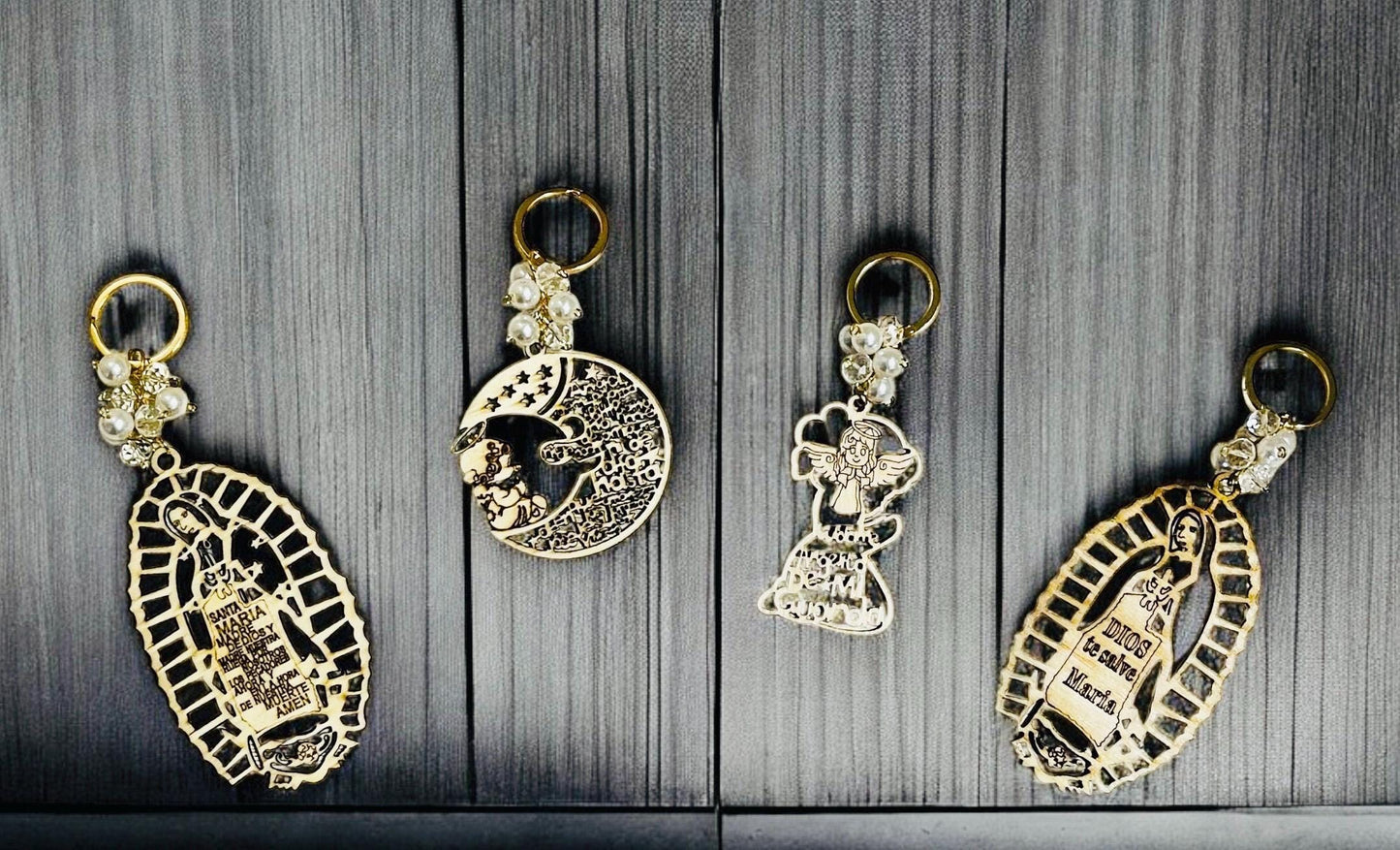 4 Mexican Wood Keychains 4 Llaveros Mexicanos Angel de mi Guarda, Dios te Salve Maria Virgen Maria Escoje 4 de tu Eleccion