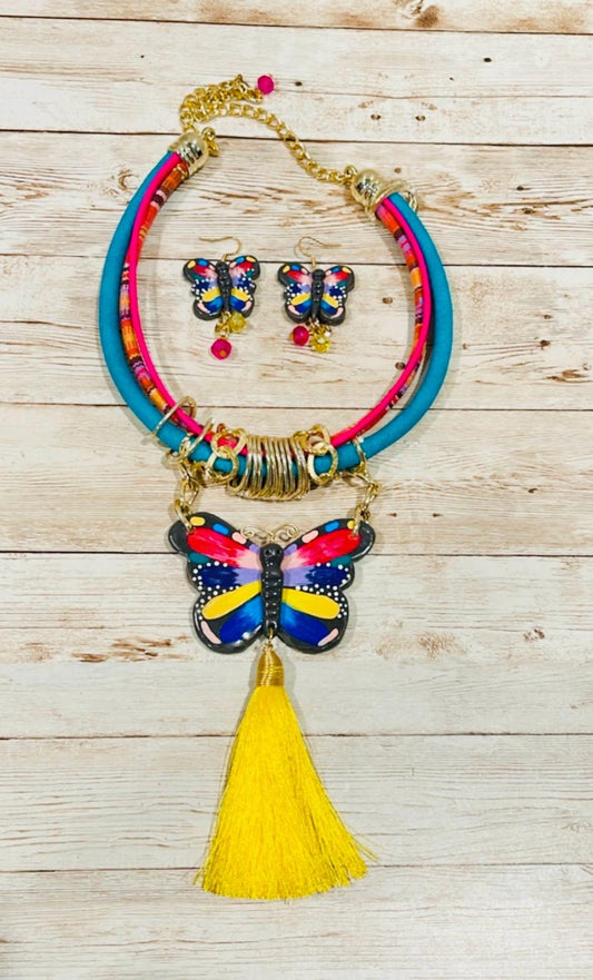 Mexican Artesanal Palm Leaf Heart Shaped Necklace Collar Artesanal Mexicano de Corazon