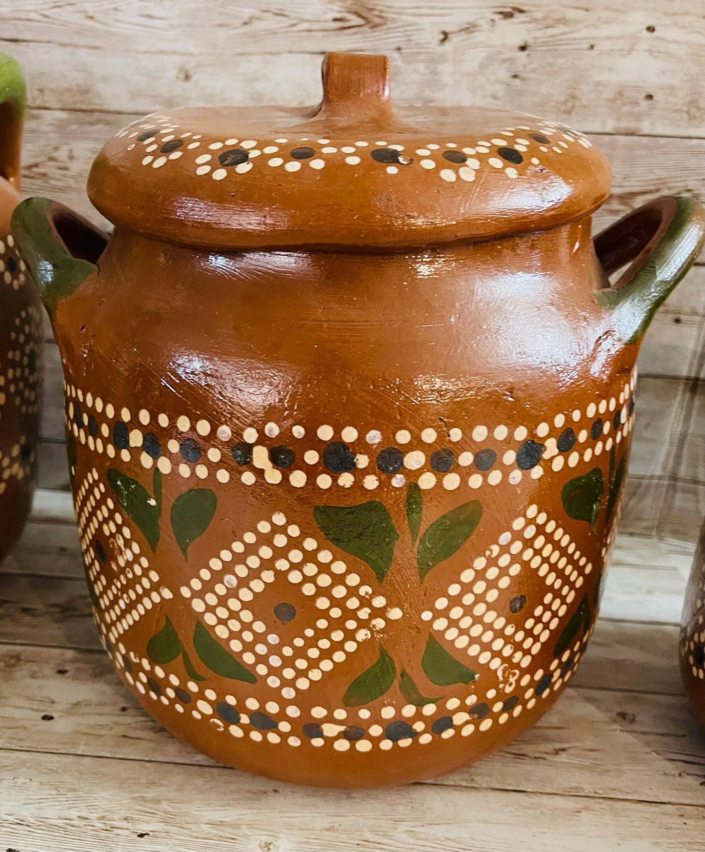 Olla de Barro Decorada con Tapa Clay Pot with Lid Fits Up To Terracota Bean Pot