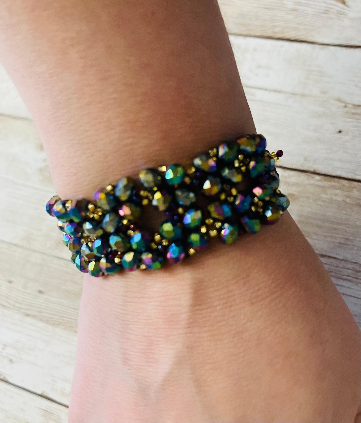 CHAQUIRA Huichol Mexican Bracelet Pulsera Chaquira Huichol Maya de Cristal
