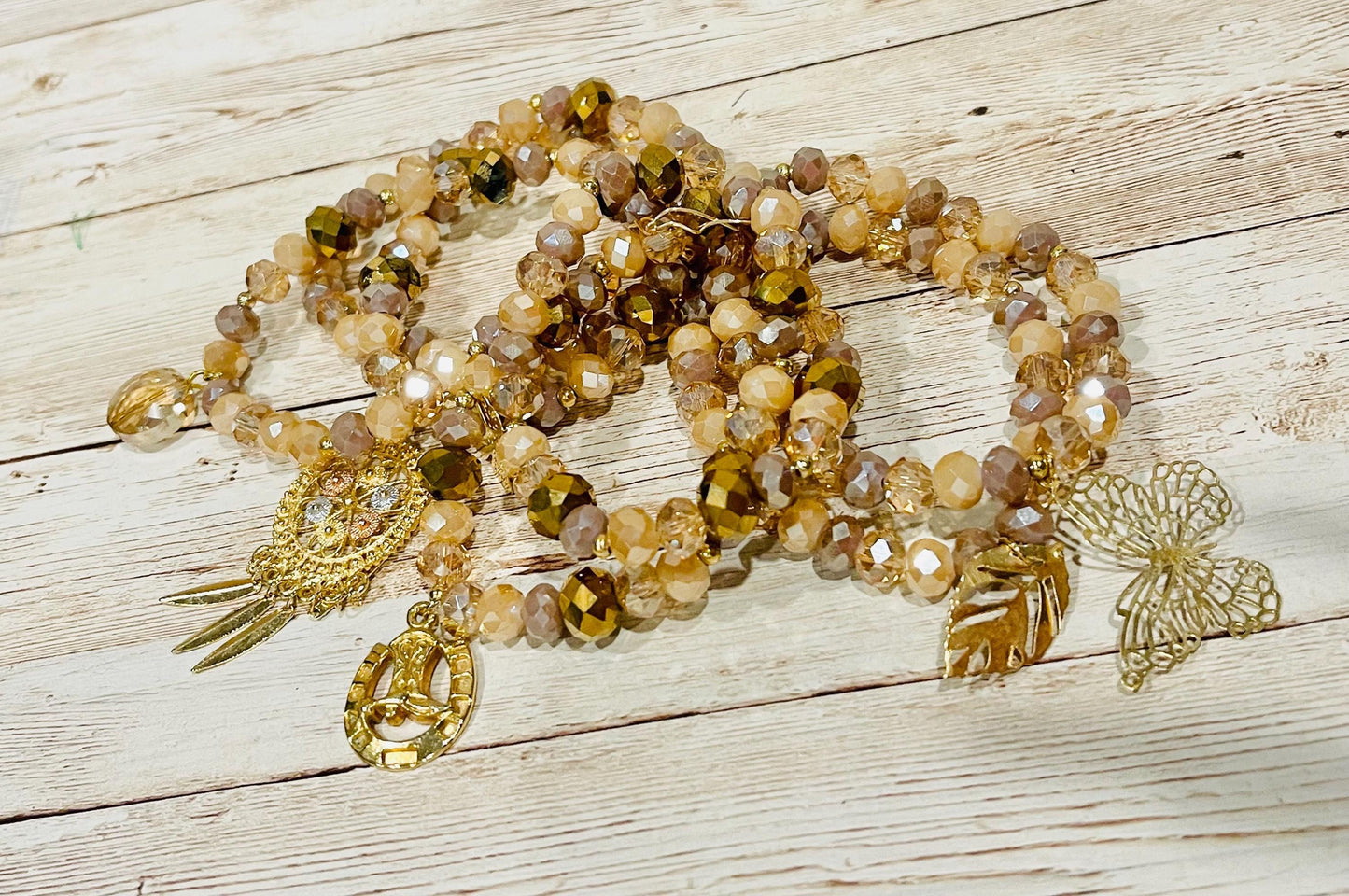 Handmade Mexican Artesanal Bracelets Set of 7 Beaded Bracelets Semanario Artesanal Mexicano 7 Pulseras
