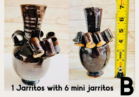 Jarrito de Barro con 5 Mini Jarritos Tequila Jug with 5 Mini Jarritos