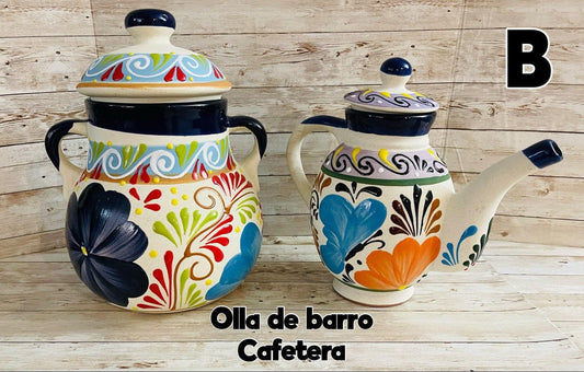 Olla de Barro Frijolera con Tapa Lechera de Barro Y Salsero Soup Terracota Pot Salsa Bowl and Cofee Milk Jug