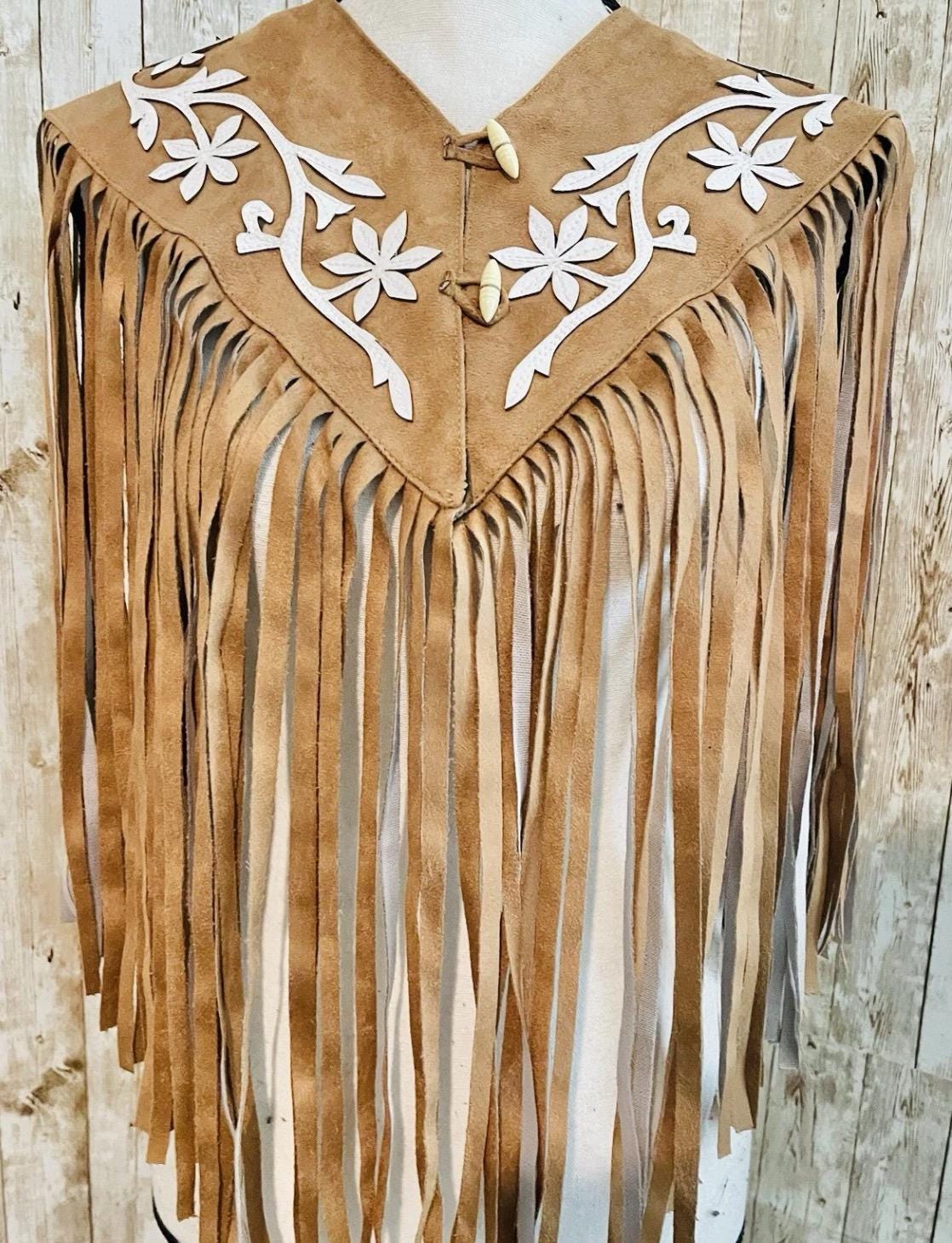Cowboy Western Shoulder Cape with Fringes Chaleco/Capa Vaquero con Flecos Large/XL