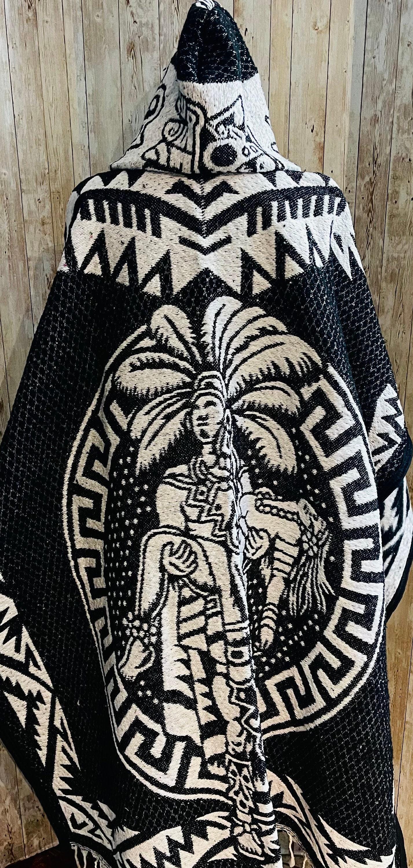 Mexican Poncho Aztec Calendar Poncho Gavan Calendario Azteca con Amor Eterno