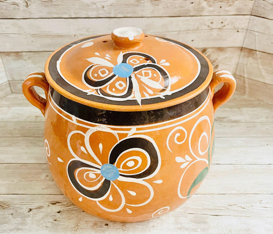 Olla de Barro Decorada con Tapa Clay Pot with lid Fits Up 128 Fluid Ounces Terracota Pot