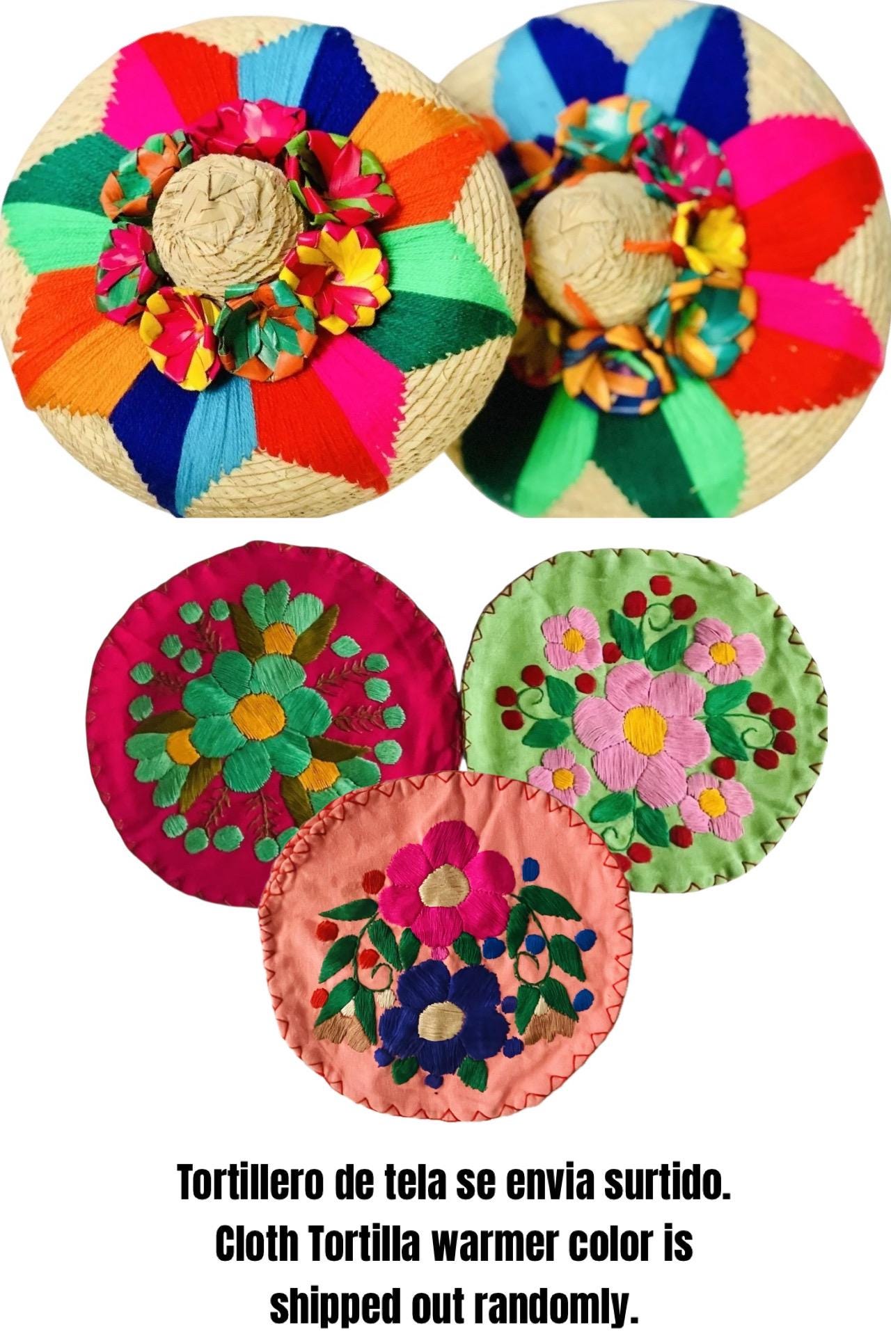 2 Palm Leaf Tortilleros and 1 Cloth Warmer 2 Tortilleros de Palma y 1 Tortillero de Tela