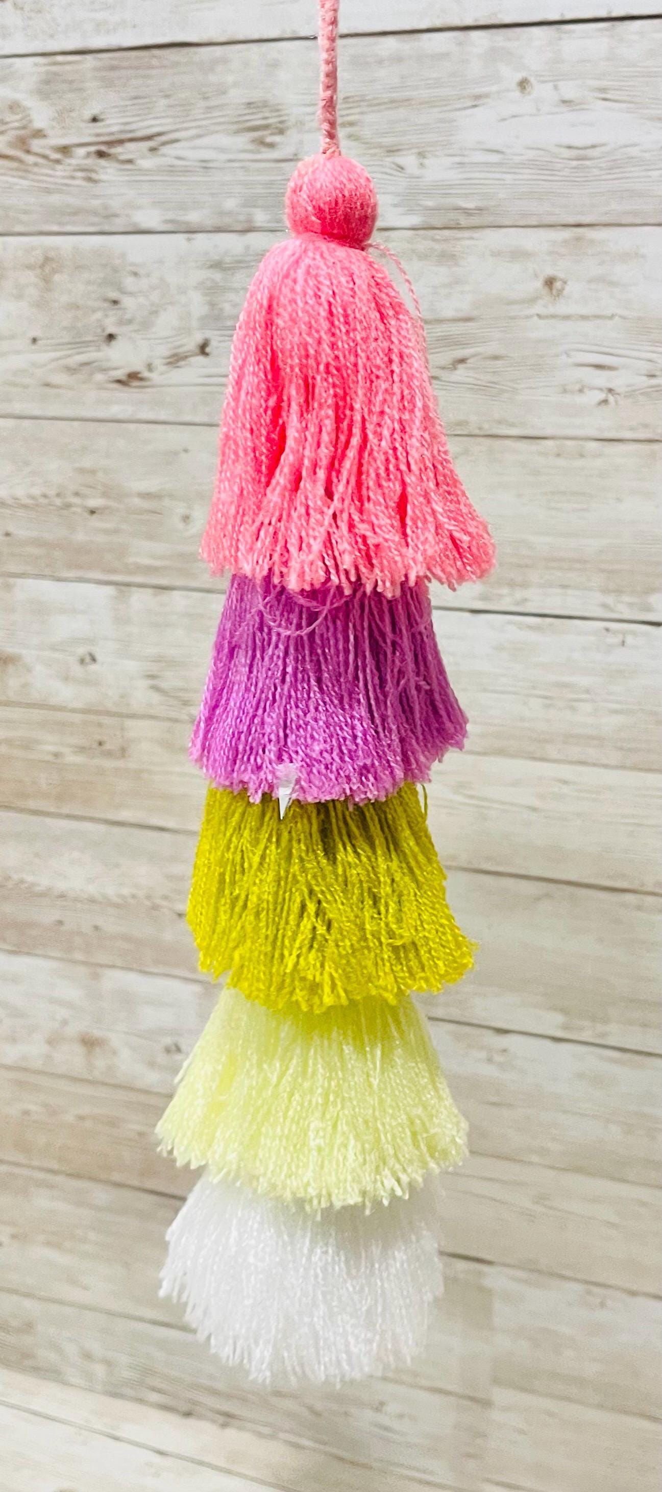 Mexican 5 Layer Tassle Pom Poms Tassle Pompones Colgantes de Cascadas Pom Pompones Artesanales Mexicanos