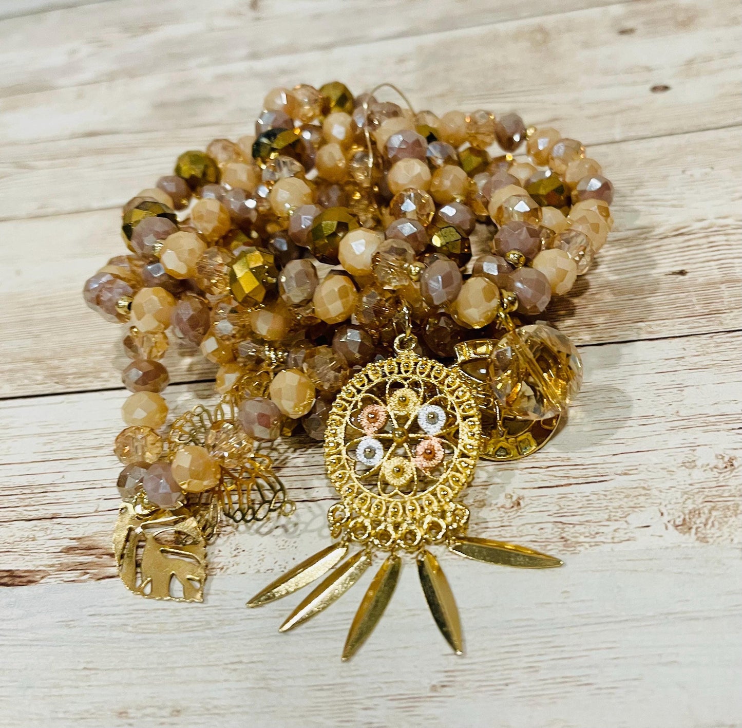 Handmade Mexican Artesanal Bracelets Set of 7 Beaded Bracelets Semanario Artesanal Mexicano 7 Pulseras