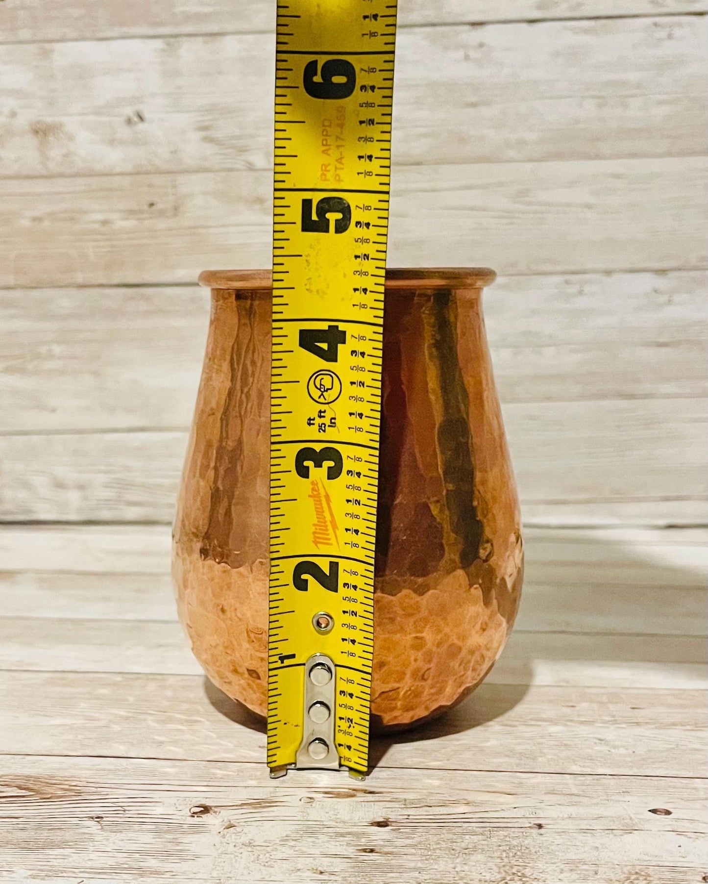 2 Mexican Copper Charger Plates with 2 Copper Cups 2 Platos de Cobre Mexicano con 2 Vasos de Cobre