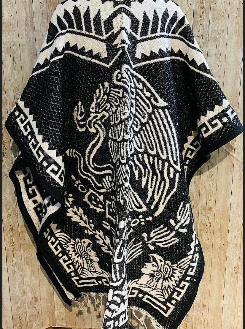 Poncho Azteca con Guerrero y Escudo Nacional Double Sided Aztec Calendar Poncho