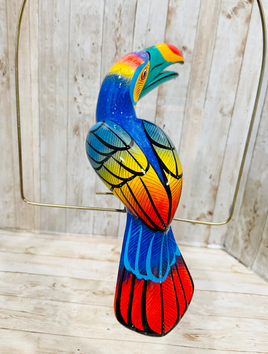 Mexican Exotic Ceramic Bird on a Perch Pajaro Mexicano de Ceramic en Aro