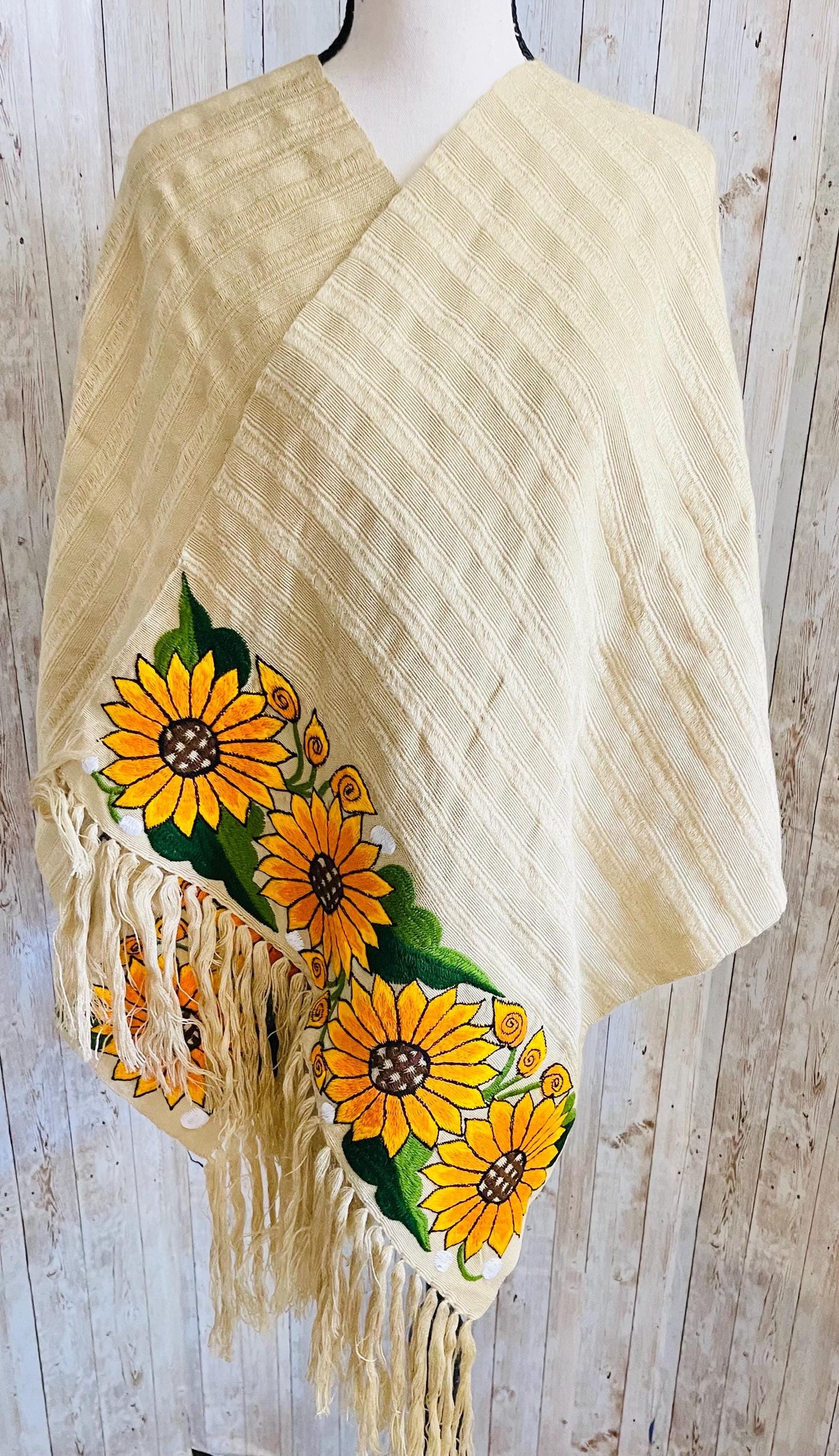 Mexican Sunflower Embroidered Handmade Shawl Reboso Bordado Mexicano de Girasoles