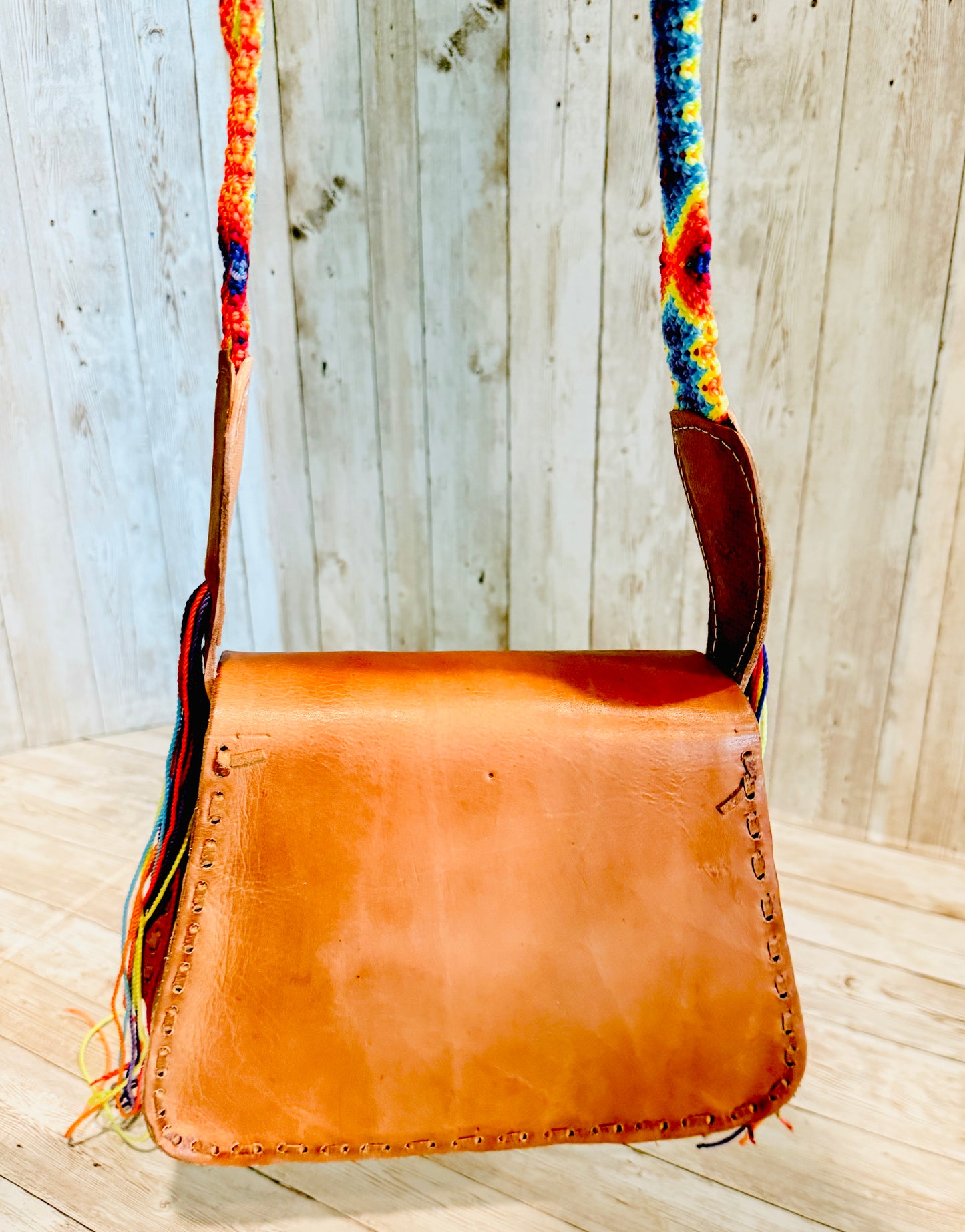 Mexican Leather Tooled Crossbody Handbag Bolsa Mexicana de Piel Cincelada