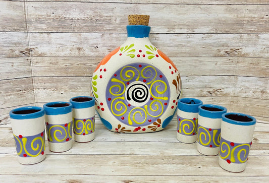 Terra Cotta Mexican Art Pottery Decanter With 6 Tequila Shot Glasses Licorera Artesanal Mexicana con 6 Vasos Tequileros