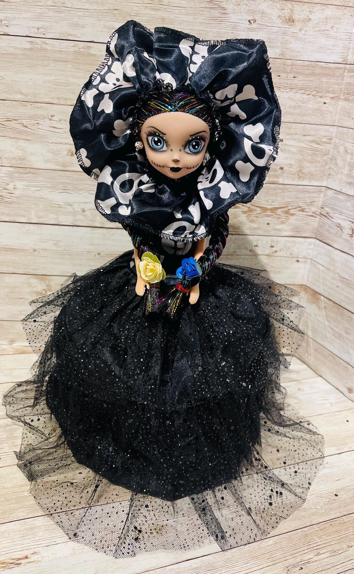 Day of the Dead Frida Kahlo Catrina Doll Catrina de Frida Kahlo Dia de Muertos