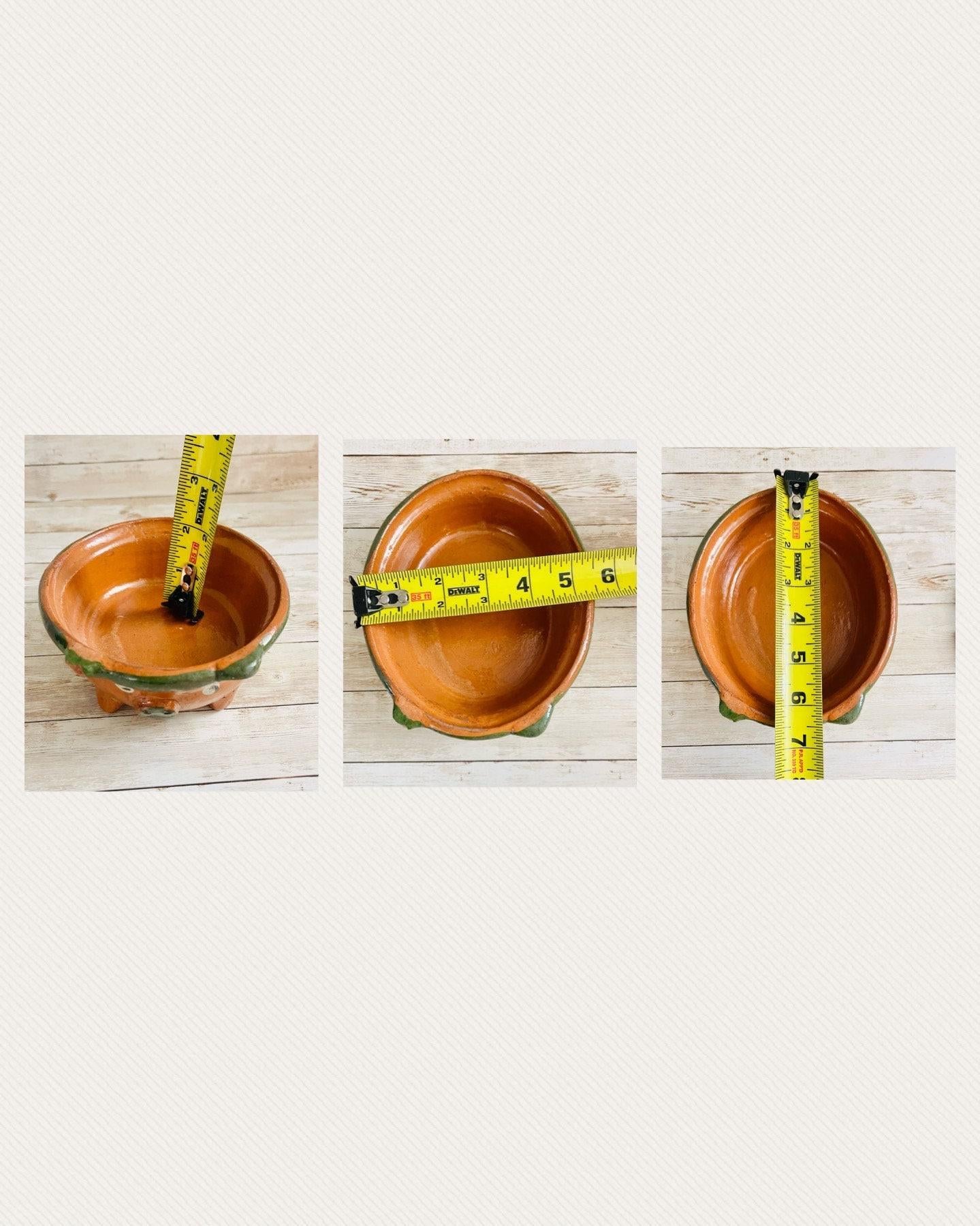 Terra Cotta Mexican Pottery Salsa Pig Bowl with or Without Spoon Salsero de Barro Mexicano con oh sin Cuchara de Barro