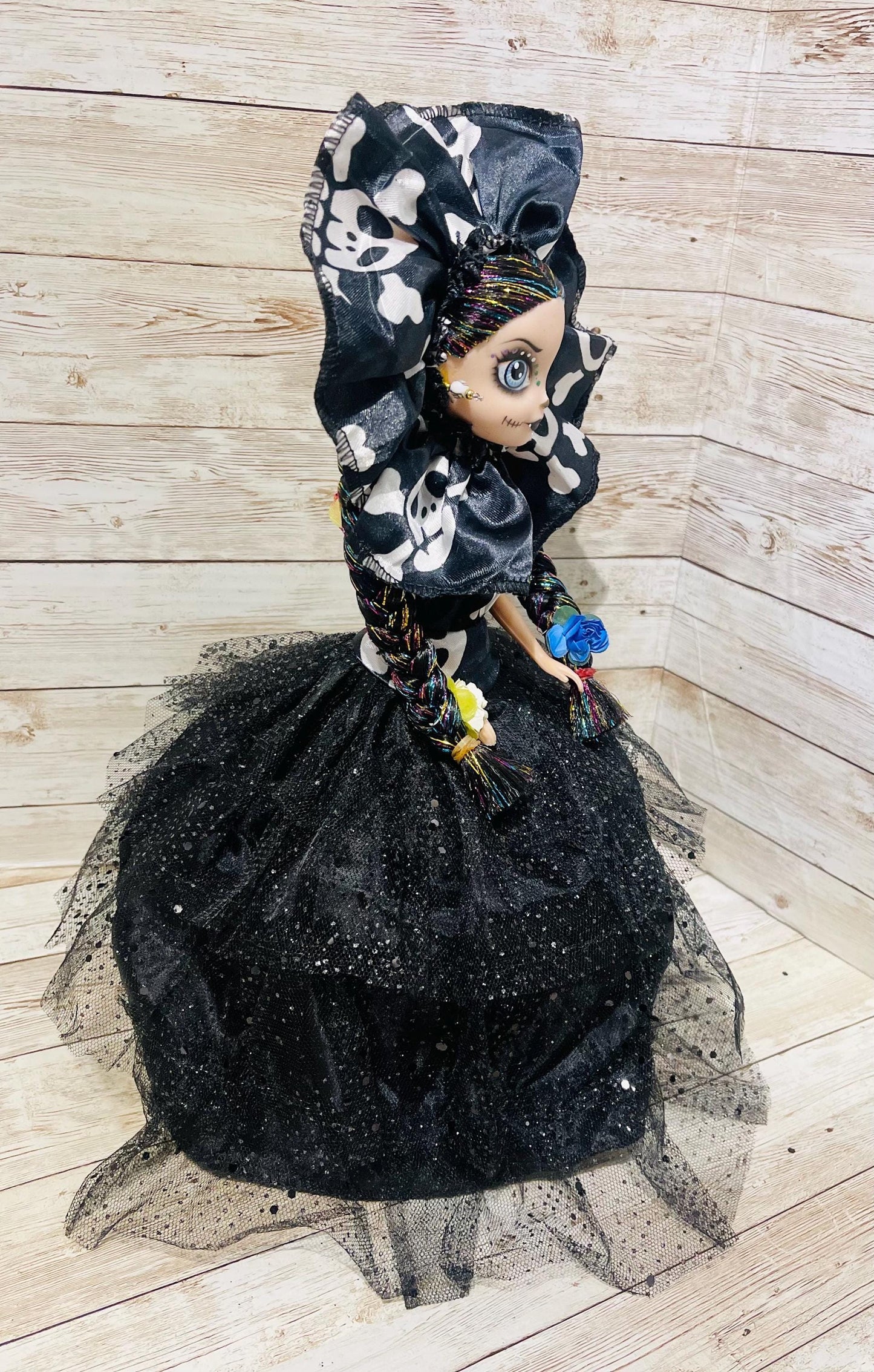 Day of the Dead Frida Kahlo Catrina Doll Catrina de Frida Kahlo Dia de Muertos