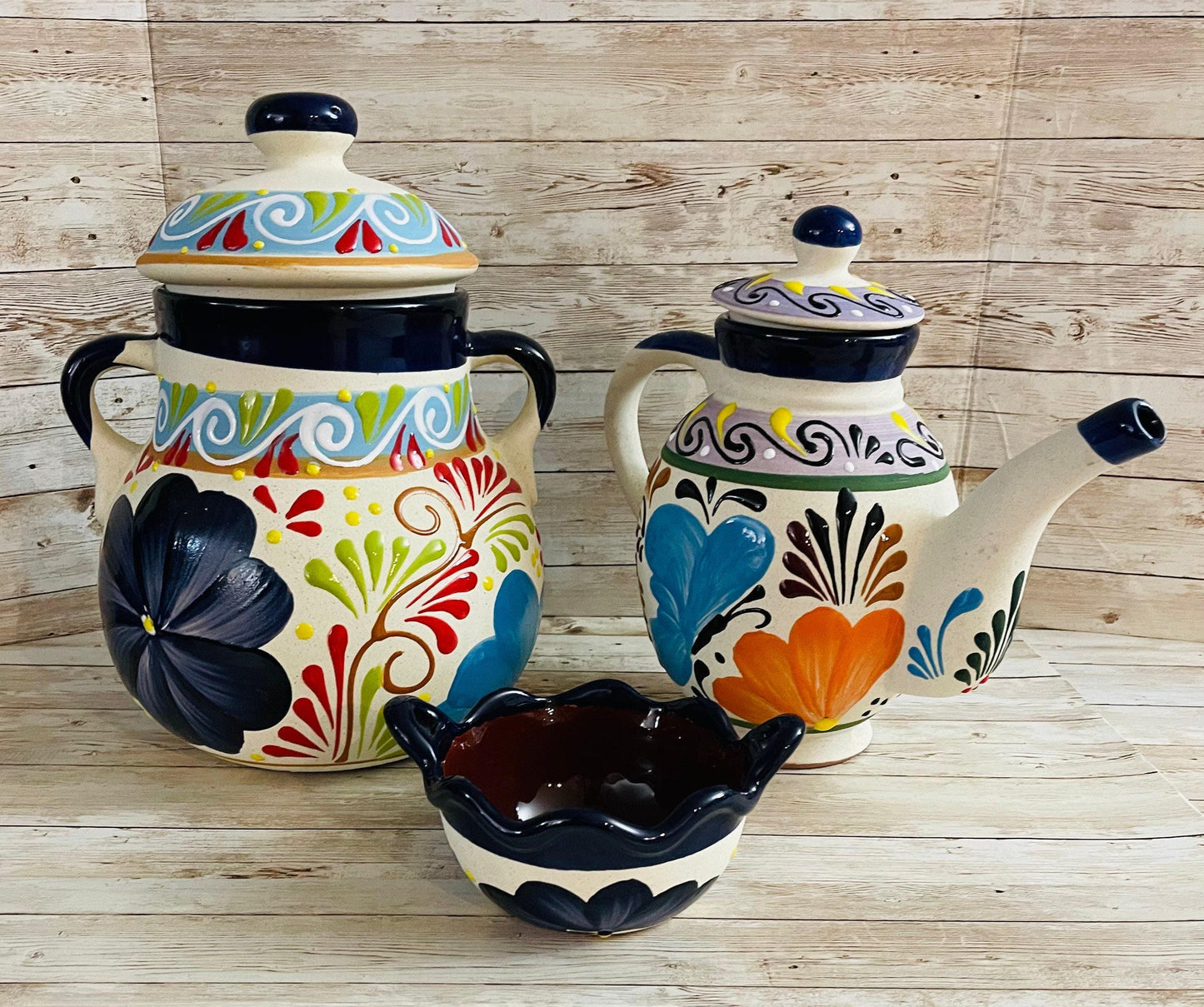 Olla de Barro Frijolera con Tapa Lechera de Barro Y Salsero Soup Terracota Pot Salsa Bowl and Cofee Milk Jug