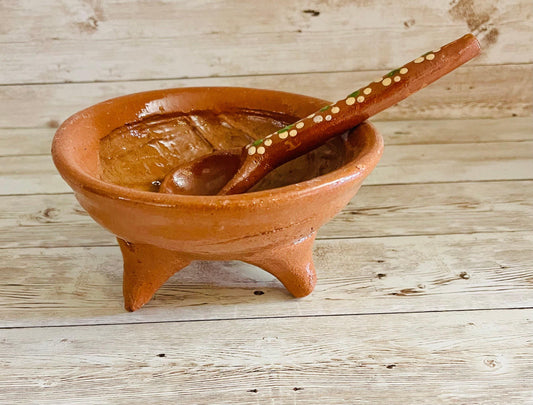 Authentic Mexican Molcajete with Spoon Molcajete Mexicano de Barro con Cuchara