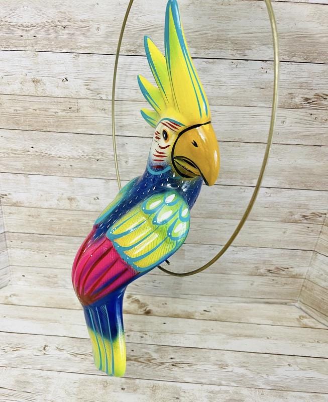 Mexican Exotic Ceramic Bird on a Perch Pajaro Mexicano de Ceramic en Aro