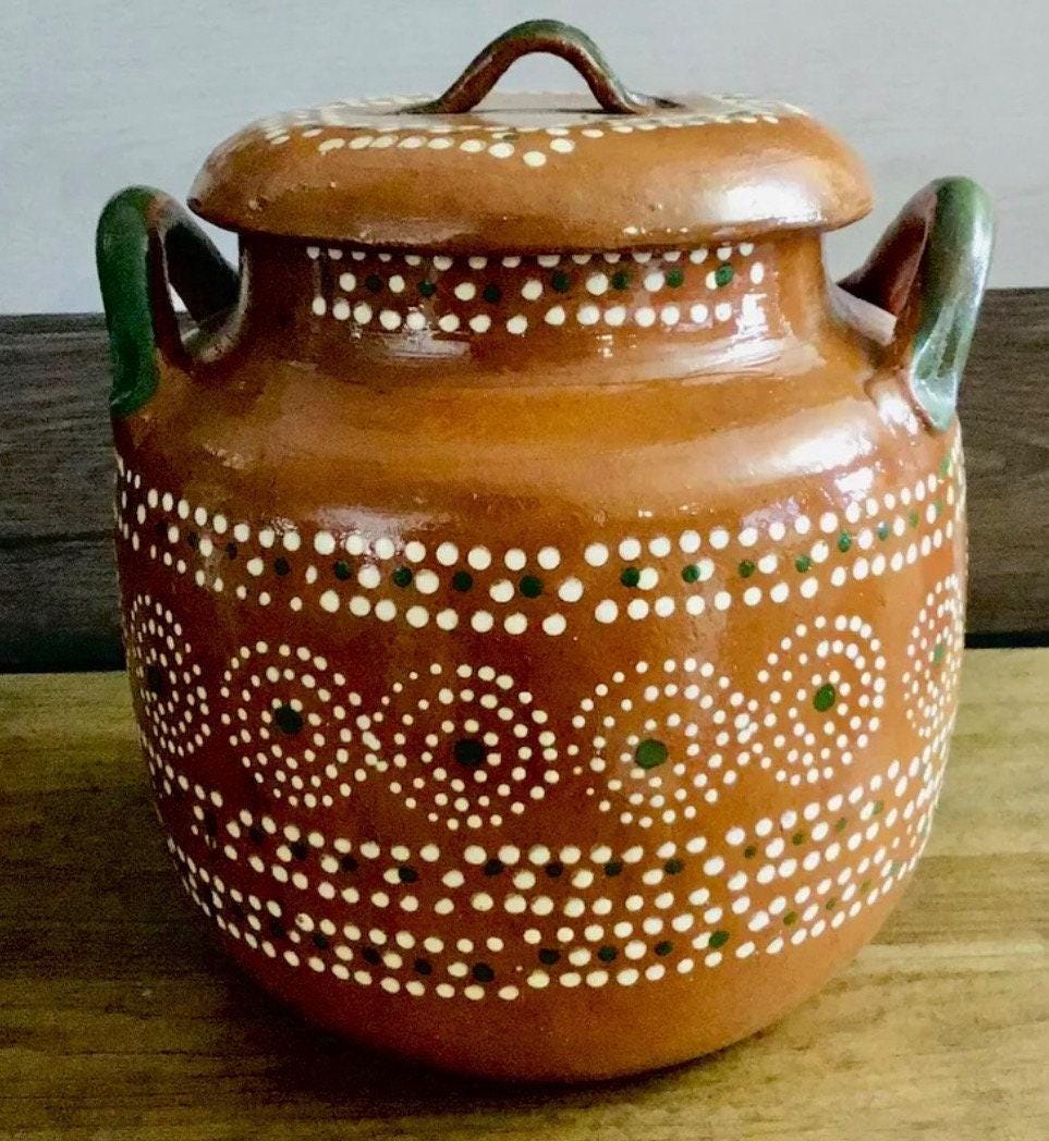 Olla de Barro Decorada con Tapa Clay Pot with lid Fits Up To 2 Kg Terracota Pot
