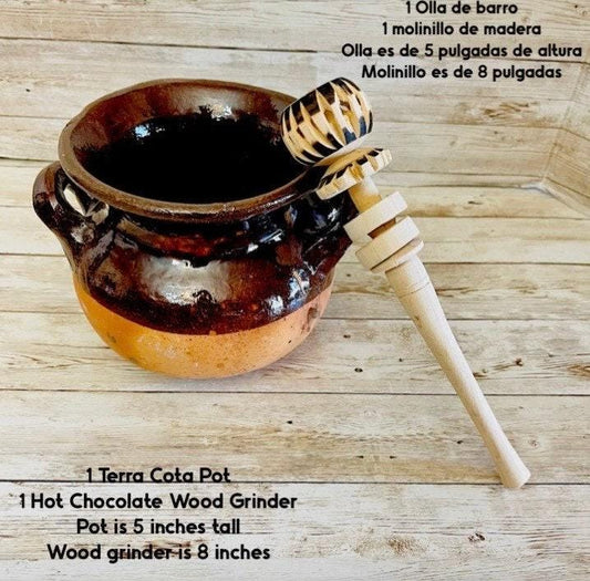 Taza/Olla Barro Vidriado Chocolatera y 1 Molinillo  Madera Terra Cota Hot Chocolote Personal Cup 5 in. Tall & 1 Wood Hot Chocolate Grinder