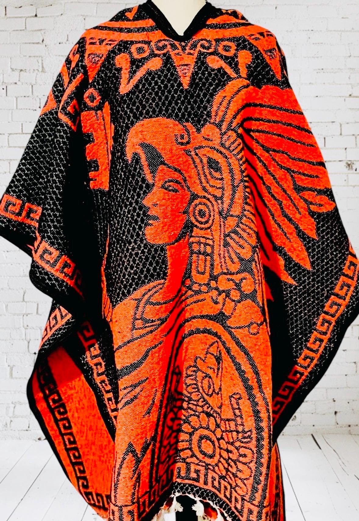 Poncho Azteca con Guerrero y Escudo Nacional Double Sided Aztec Calendar Poncho