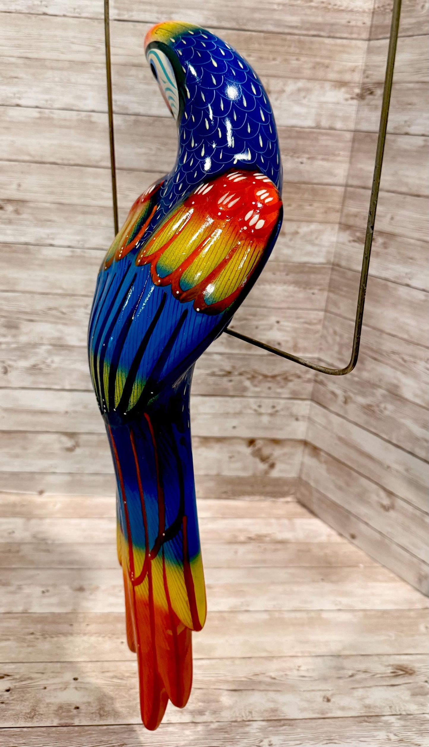 Mexican Exotic Ceramic Bird on a Perch Pajaro Mexicano de Ceramic en Aro