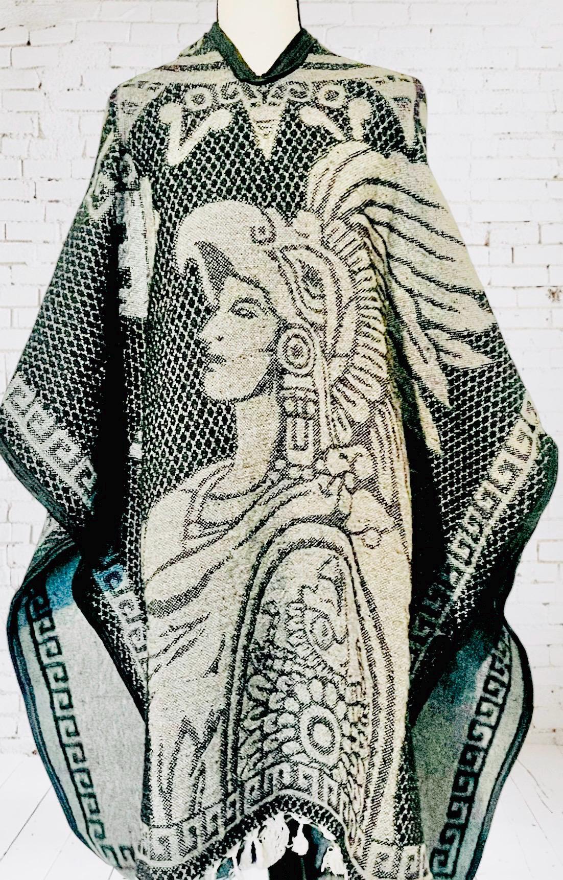 Poncho Azteca con Guerrero y Escudo Nacional Double Sided Aztec Calendar Poncho