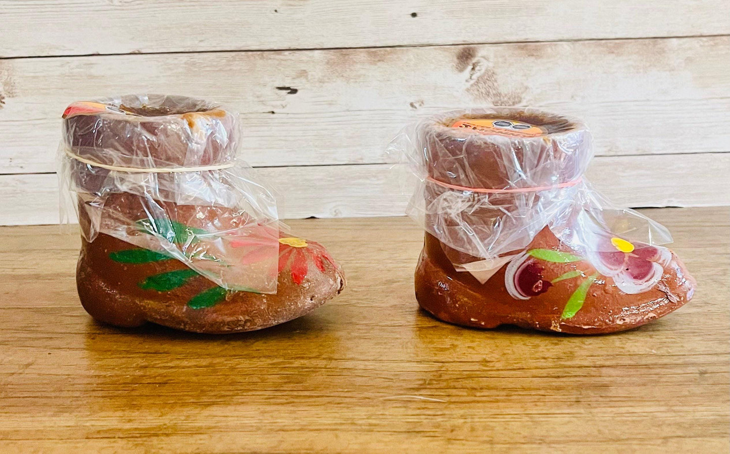 Tamarind Boot Cantaritos Candy Dulce de Tamarindo En Jarritos De Bota Vaquera de Barro