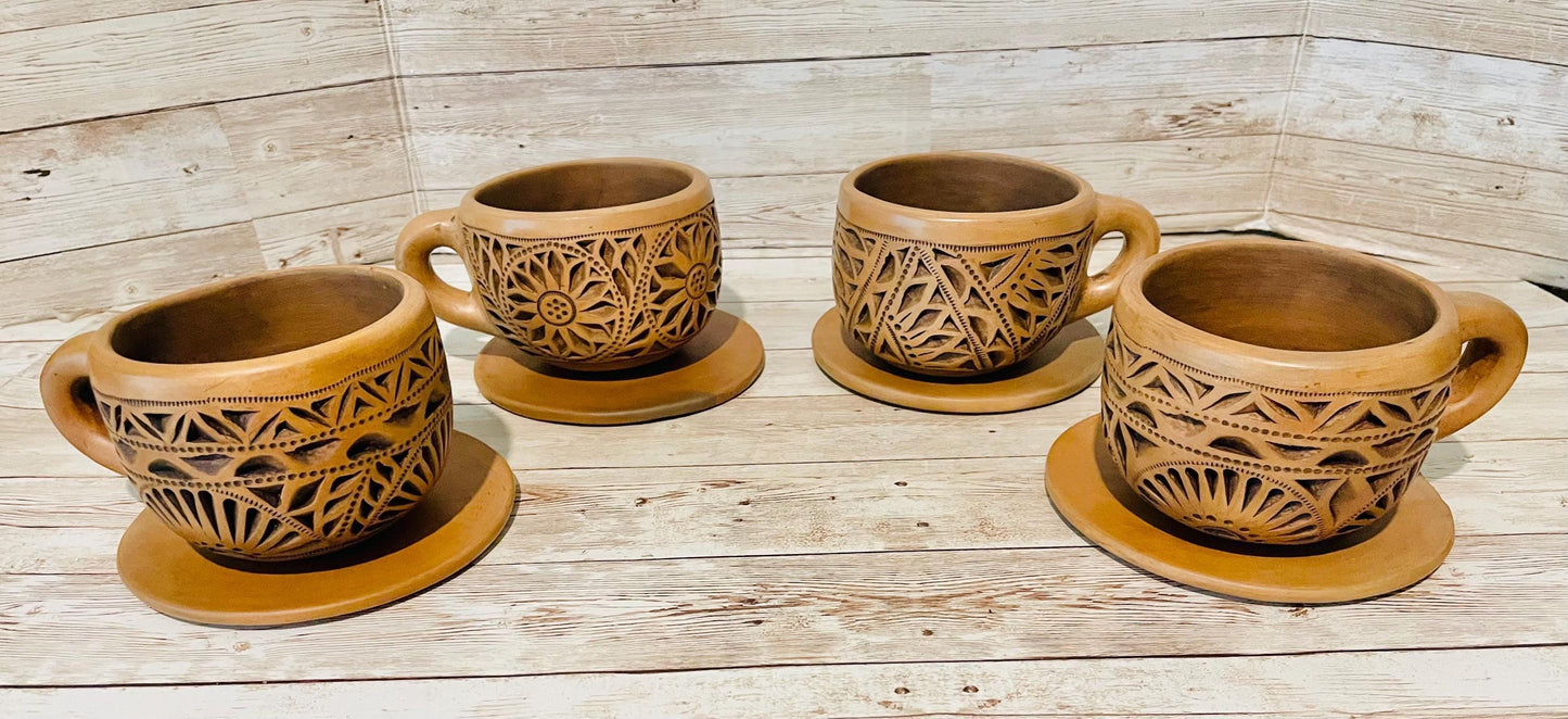 Brown Oaxacan Mexican Clay Cups Set with Plates Tazas de Barro Cafe Caladas Artesanales de de Oaxaca con 2 Platos
