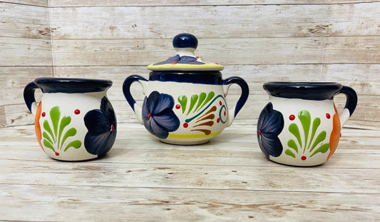 Terra Cotta Mexican Art Pottery Sugar Pot with 2 mugs. Azucarera artesanal mexicana engove con 2 tazas