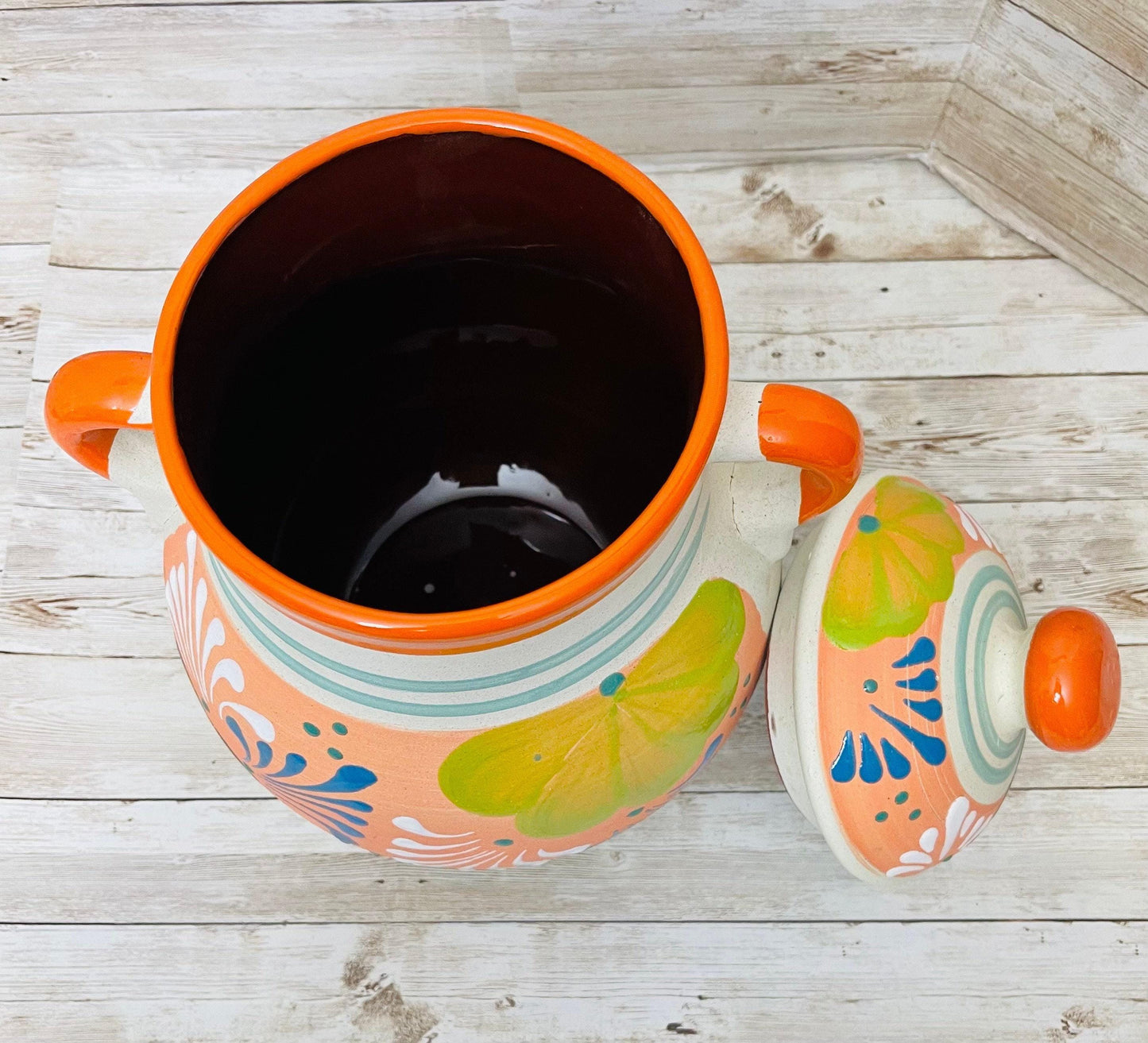 Olla de Barro Frijolera con Tapa Terra Cota Pot with lid Fits Up To 128 Fl. Oz