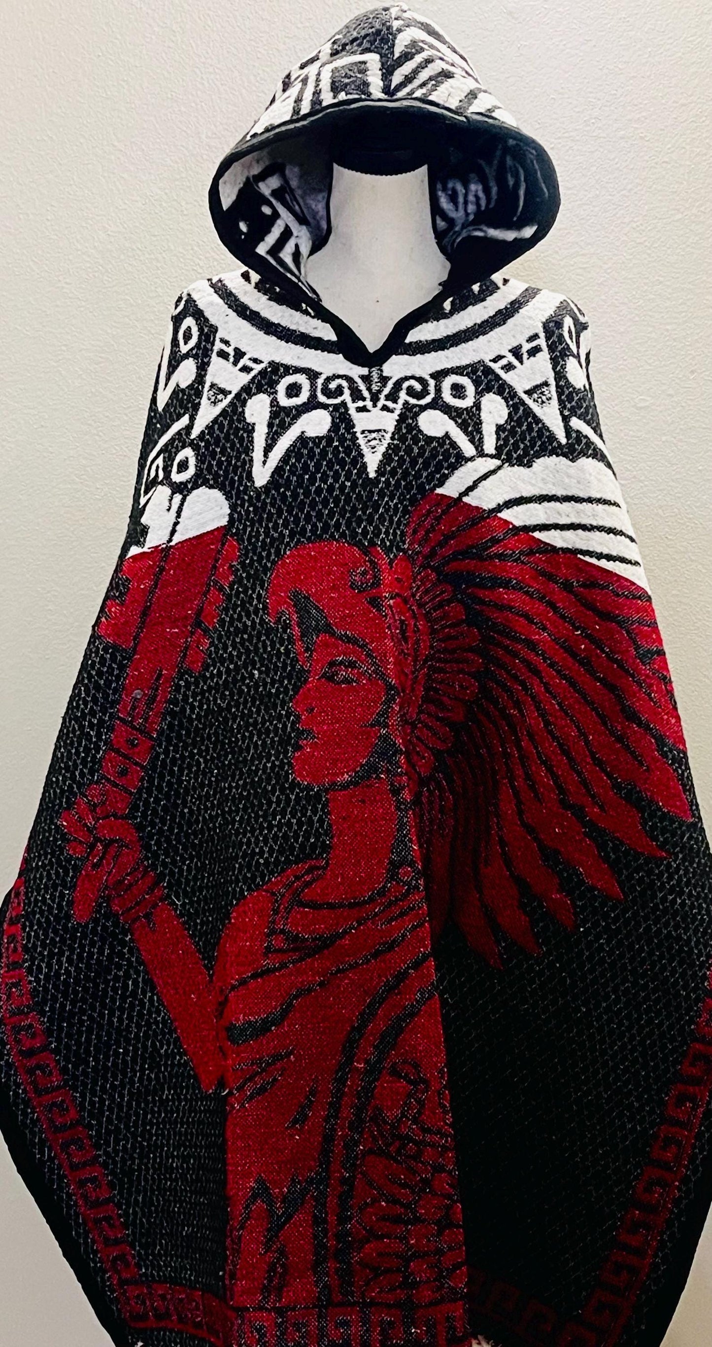 Mexican Poncho Aztec Calendar Poncho Gavan Calendario Azteca con Amor Eterno
