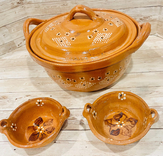 Handmade Mexican Clay Pot Casderole with Lid & 2 Bowls Authentic Barro Cookware Set Cazuela de Barro con Tapadera y 2 Cazuelitas