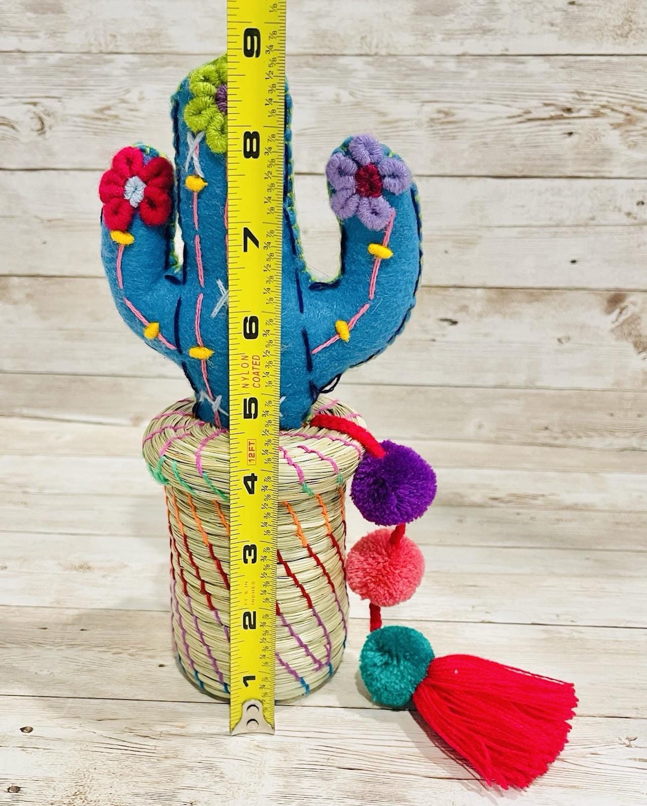 Joyero Artesanal Mexicano de Pompom Cacti Mexican Artesanal Cacti Jewelry Box