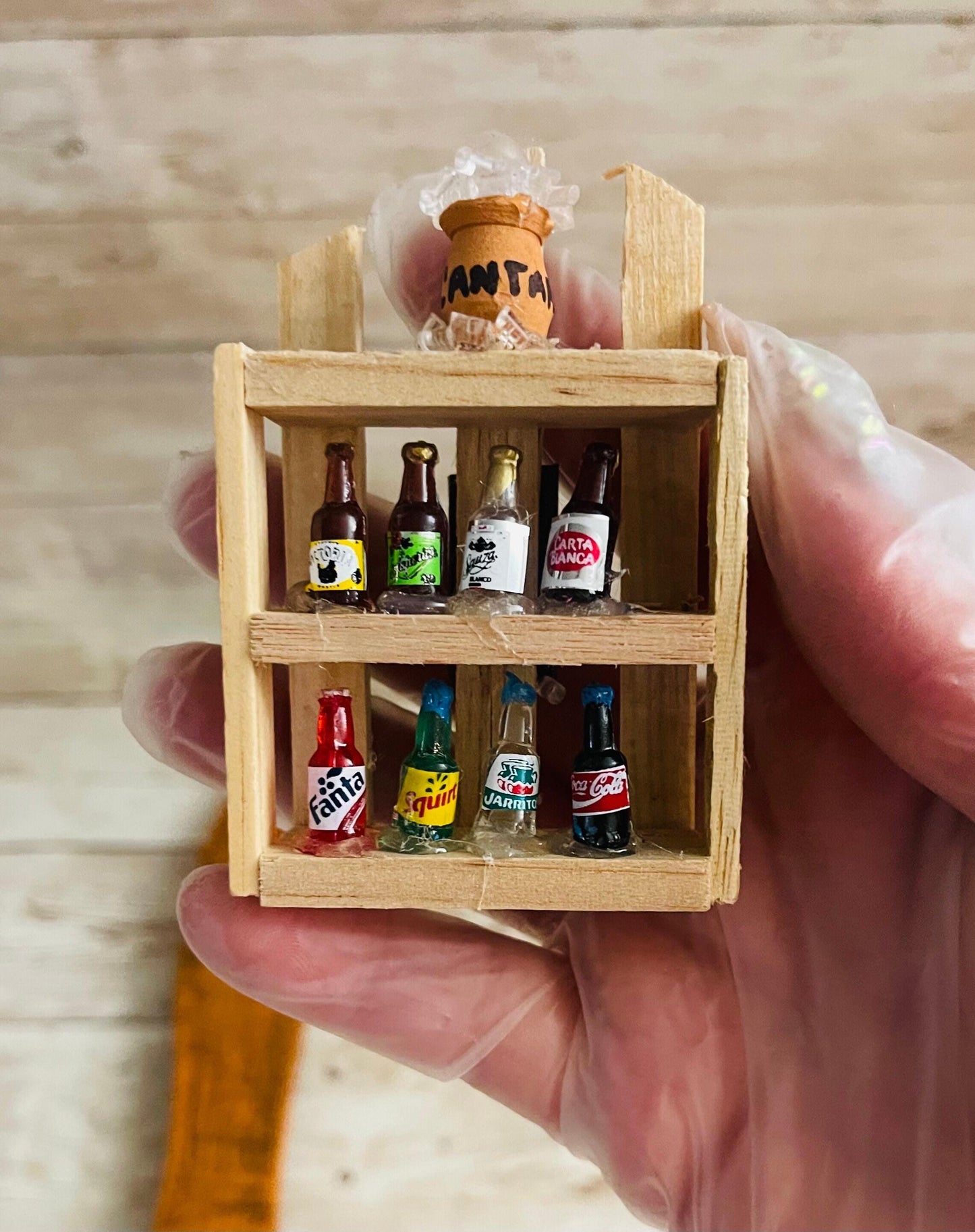 Wood Spoon Keychain Key Holder Display with Trasterito Llavero Mexicano Artesanal de Cuchara con Trasterito