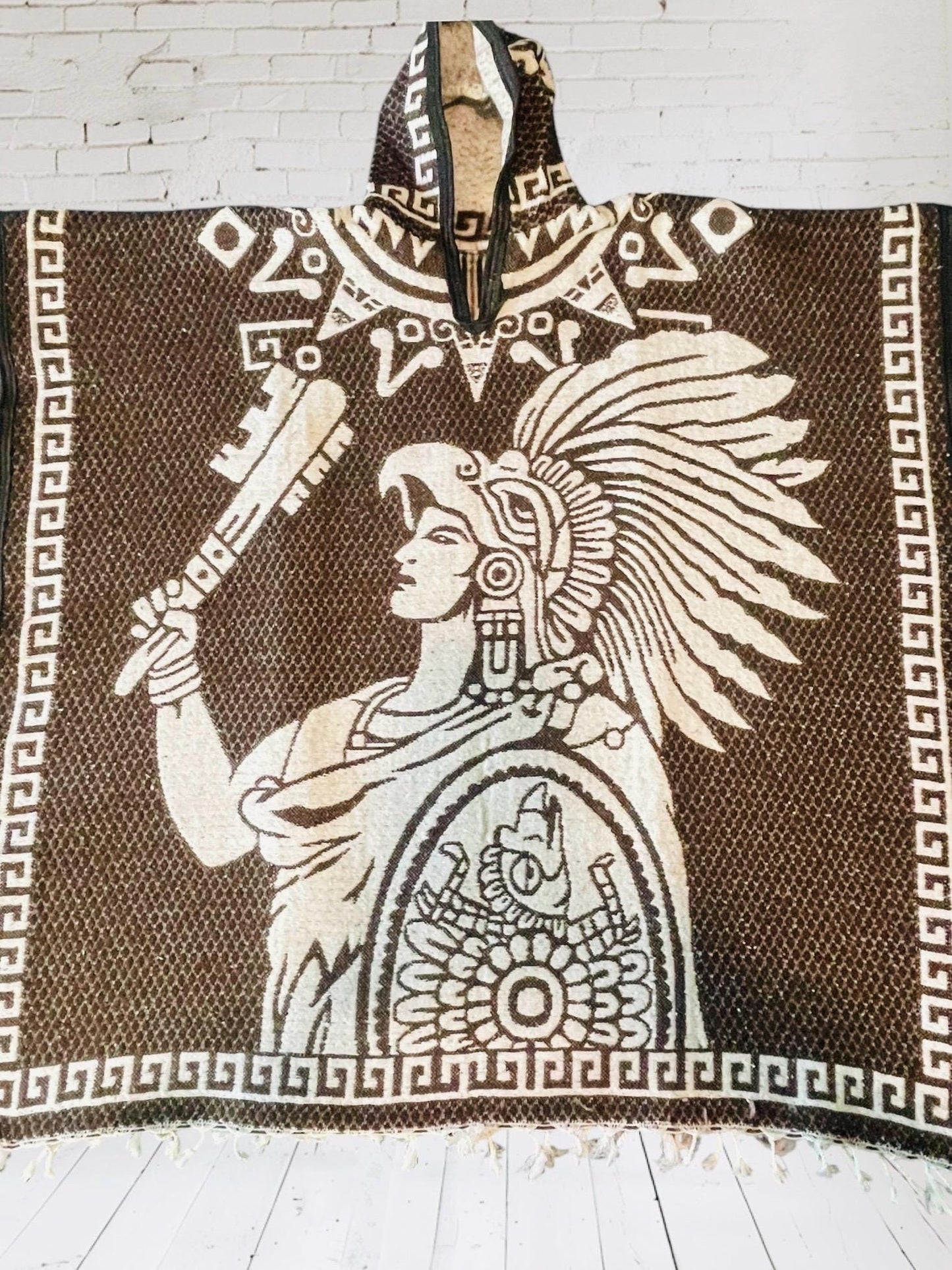 Poncho Azteca con Guerrero y Escudo Nacional Double Sided Aztec Calendar Poncho