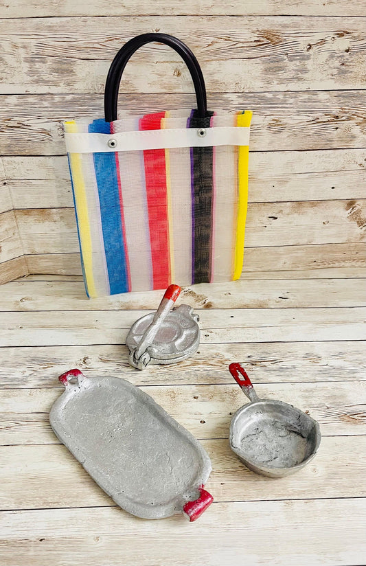 Mexican Kids Kitchen Pan Pot Skillet Juego Mexicano para Niños Incluye Tortillero Comal Sarten con Bolsita