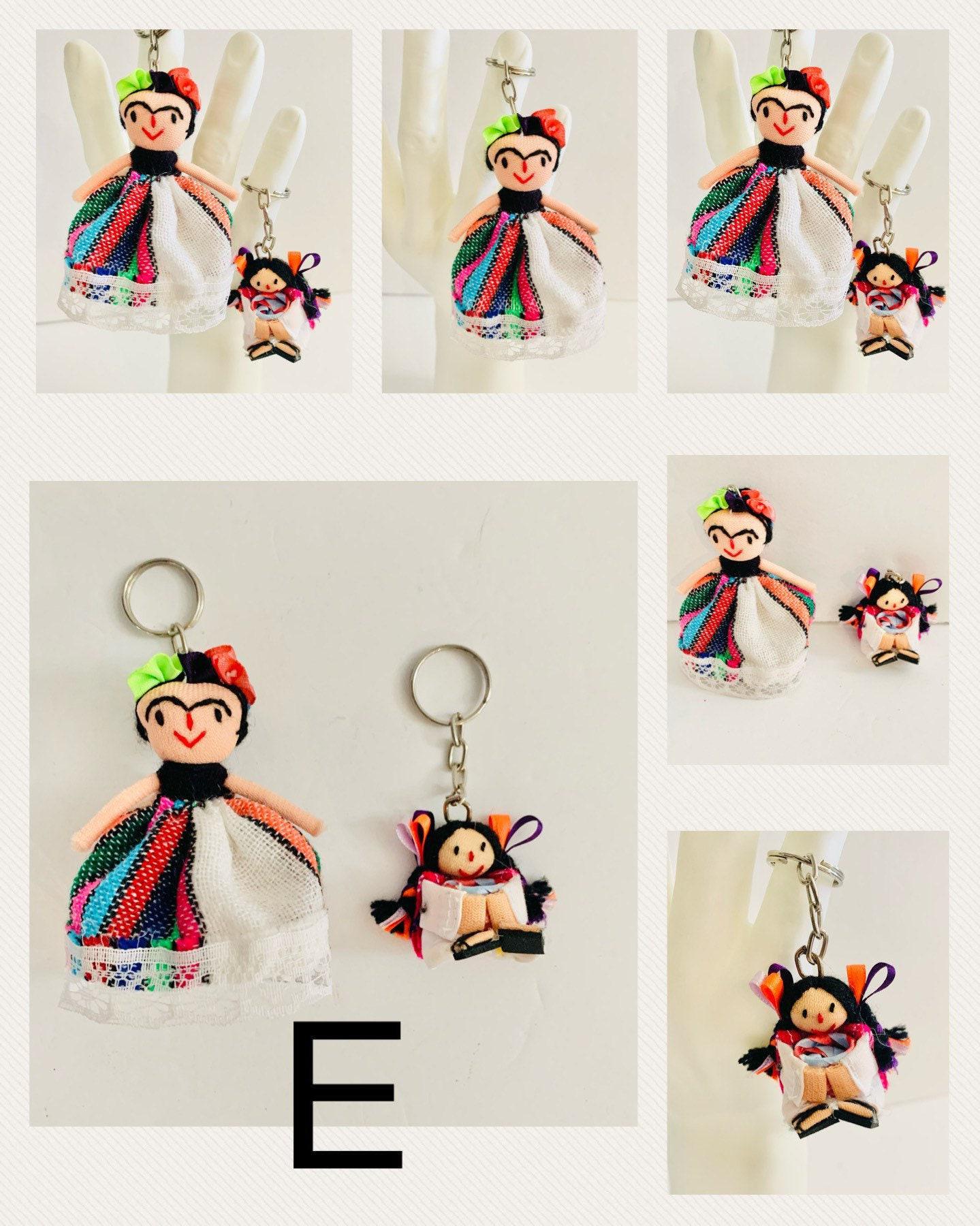 Llaveros Artesanales Mexicanos Charros y MuГ±eca Lele
